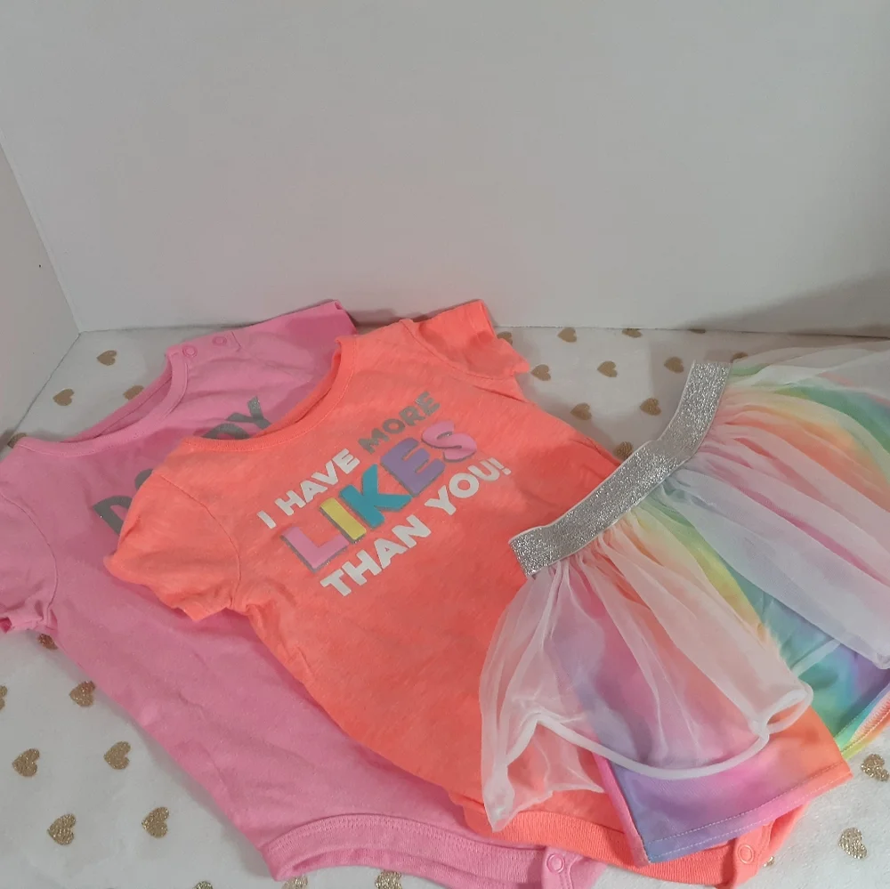 10/$40 Garanimals Girls Outfit - Picture 2 of 3